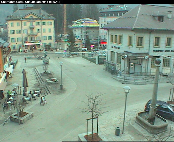 Place Balmat in the heart of the city of Chamonix